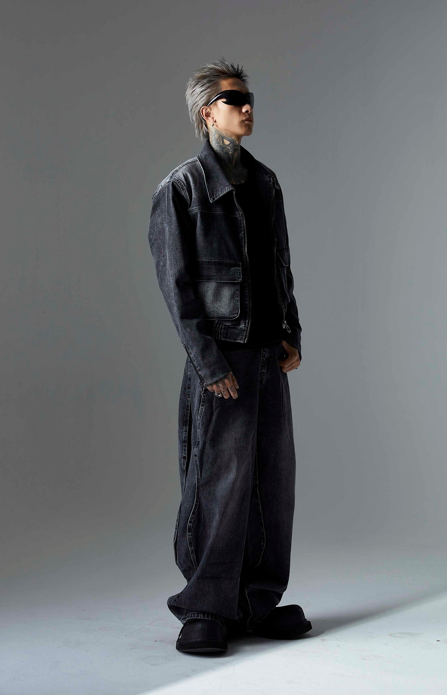 CROPPED FADE DENIM JACKET