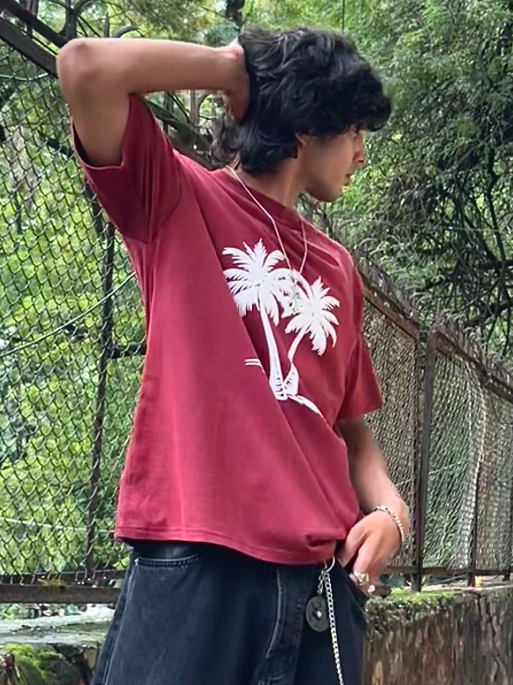 Minimal Palm Drift Tee