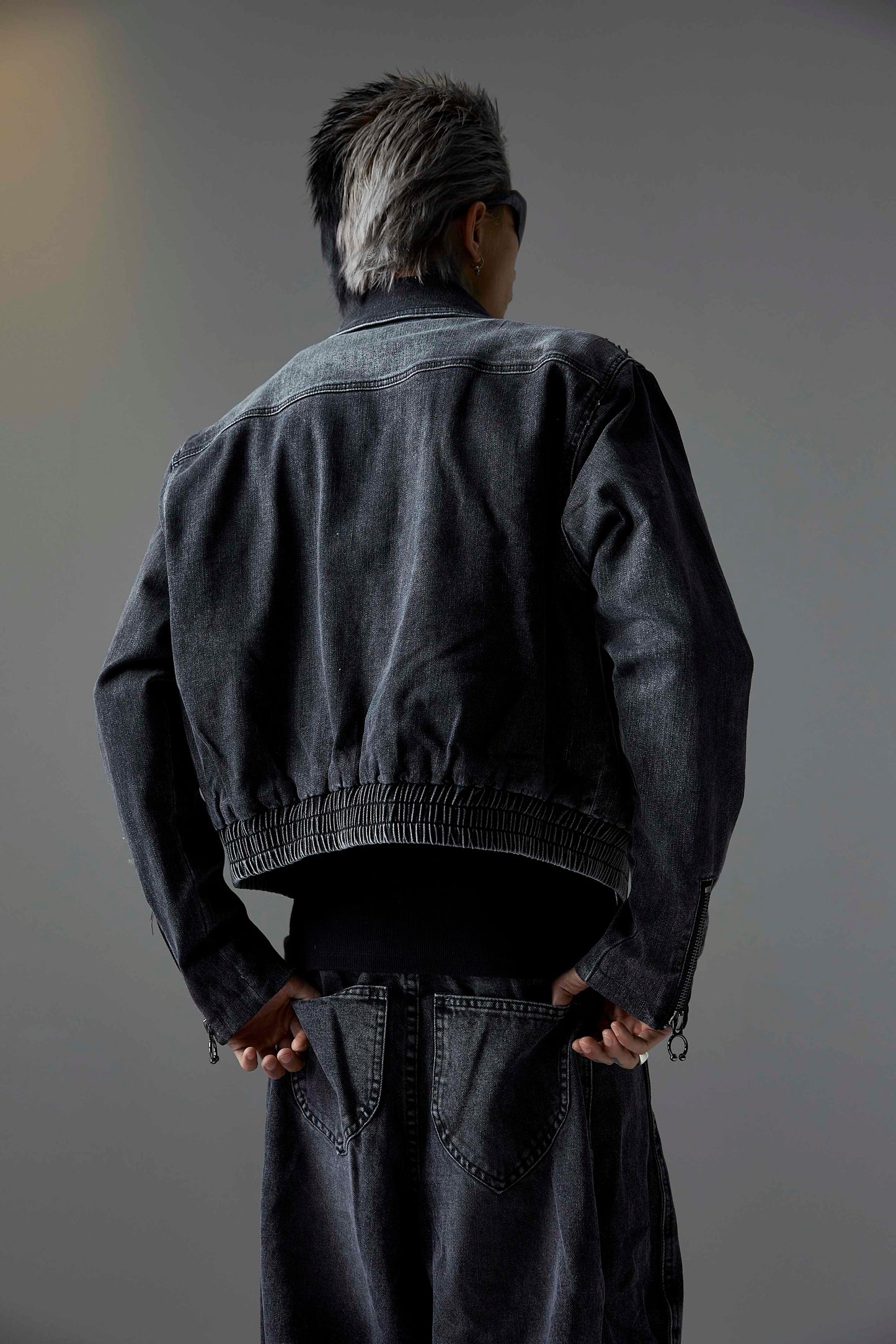 CROPPED FADE DENIM JACKET