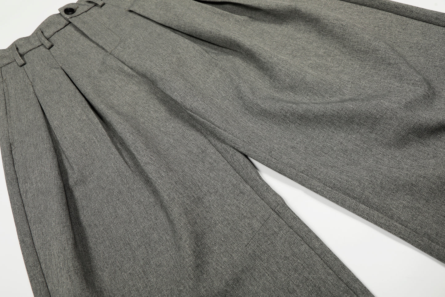 Pleated Wide pant