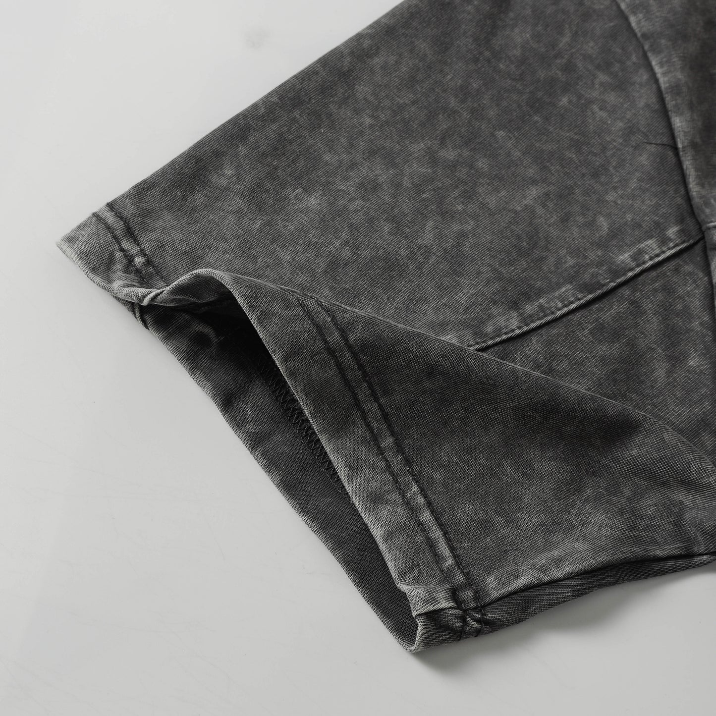 OBSIDIAN CORE TEE