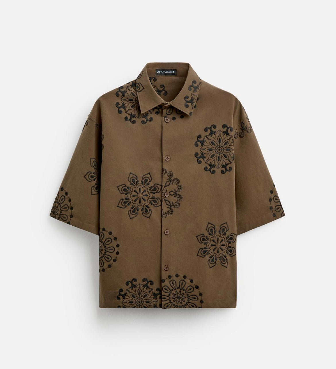 Shirt with floral embroidery