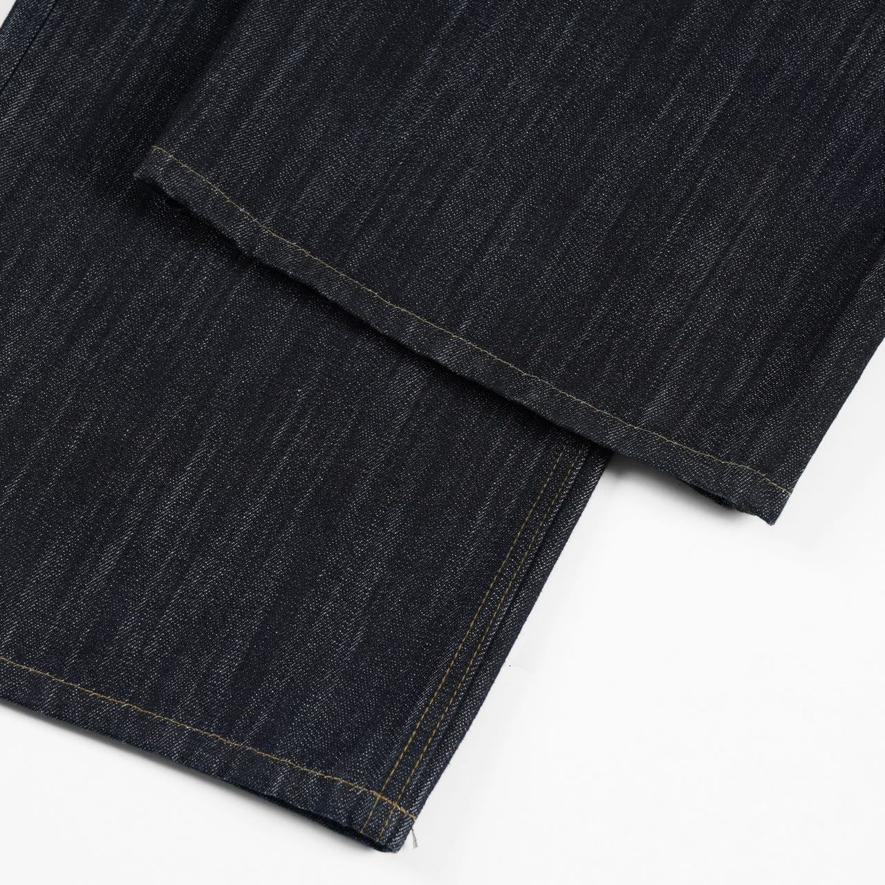 Script Jeans