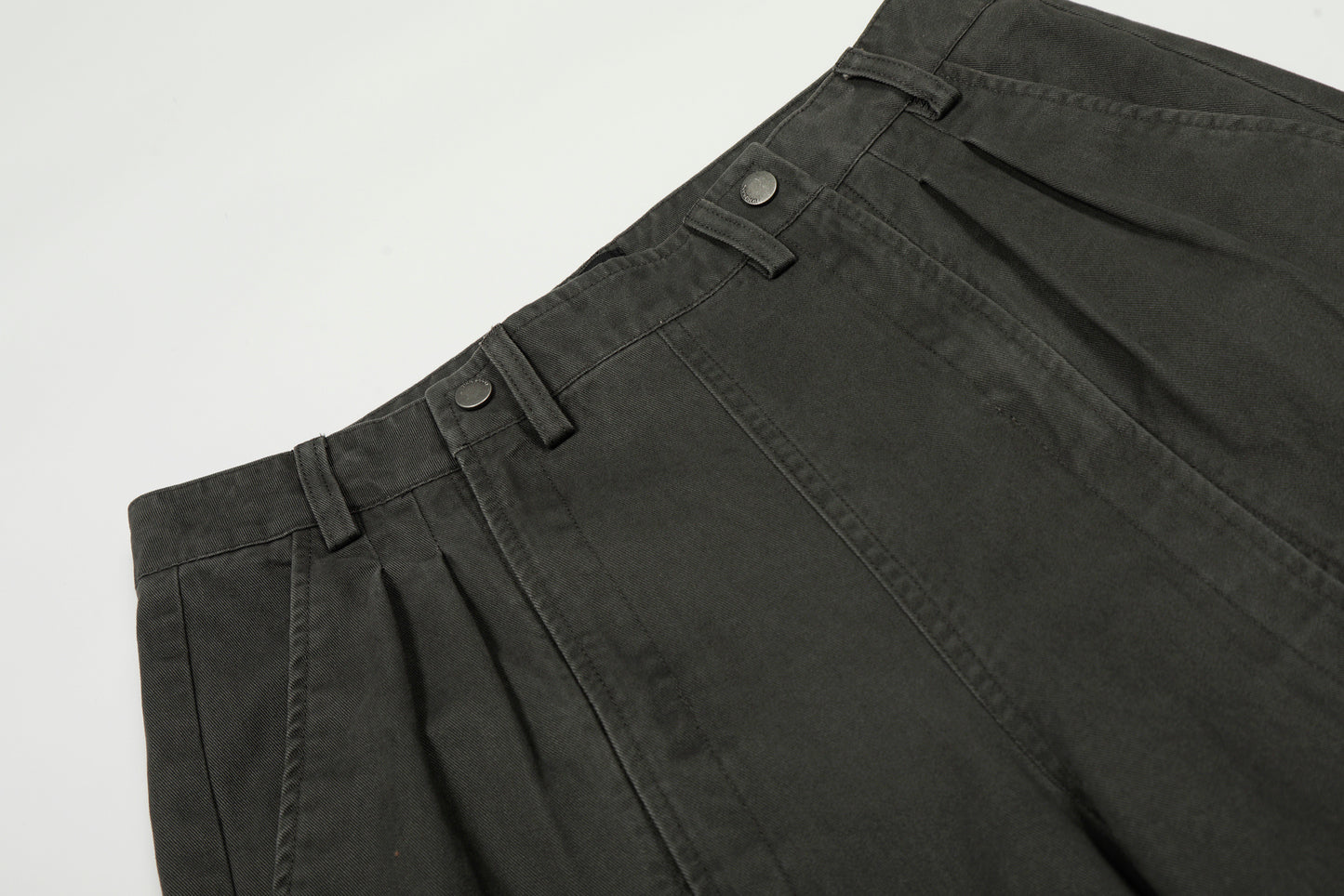 Frontier Obsidian Pleat Wide Trousers