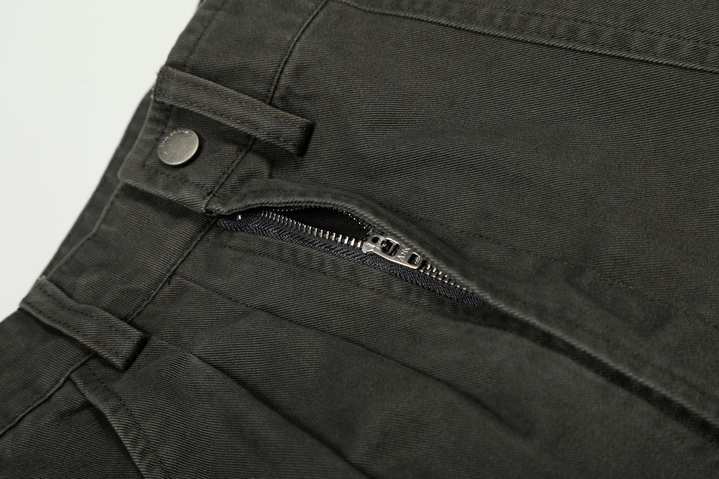 Frontier Obsidian Pleat Wide Trousers