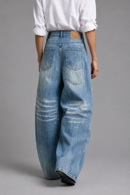Loose Fit Washed Jeans