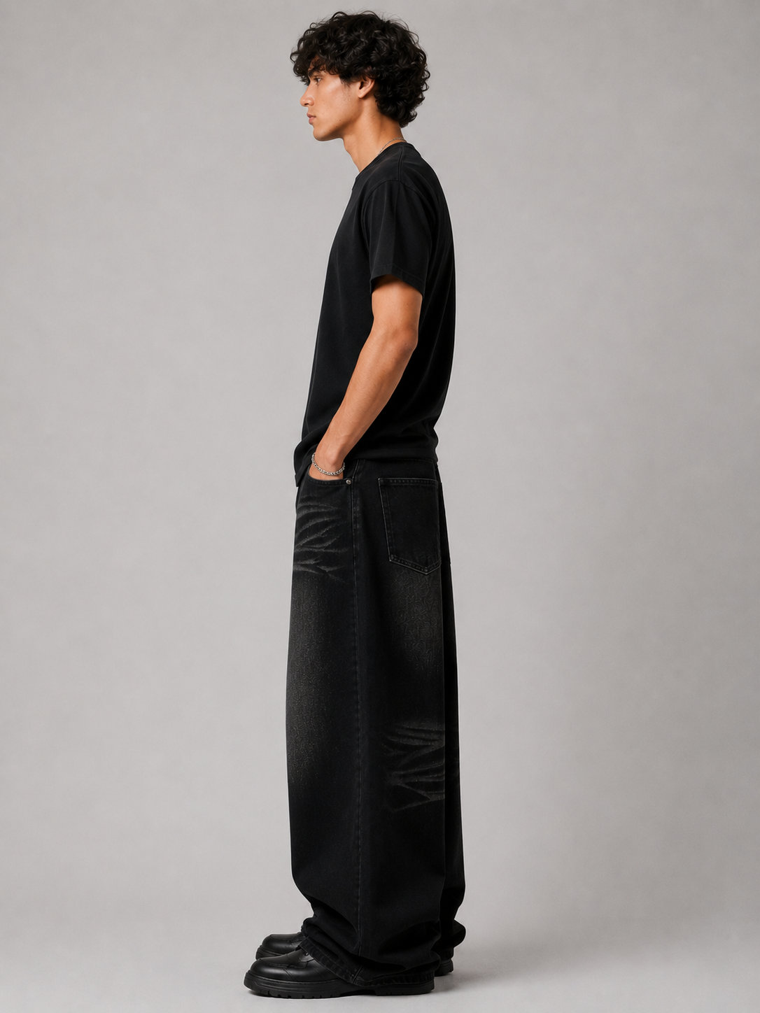 Fade Wide-Leg Jeans