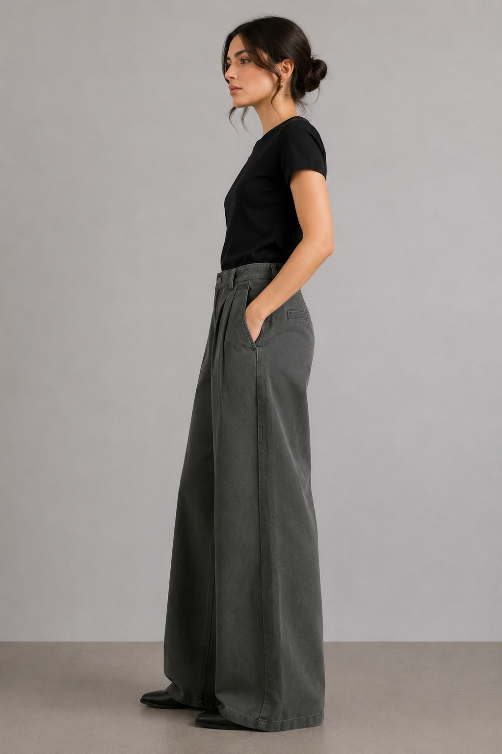 Frontier Pleated Trousers