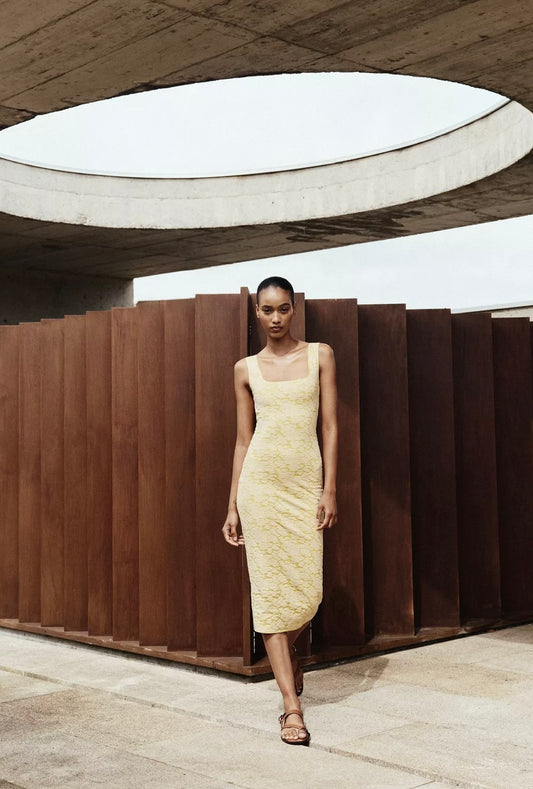 PALE-YELLOW SCULPT KNIT MIDI DRESS
