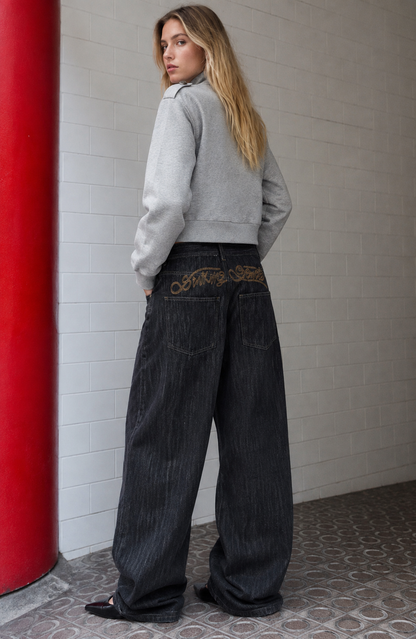 Script Jeans