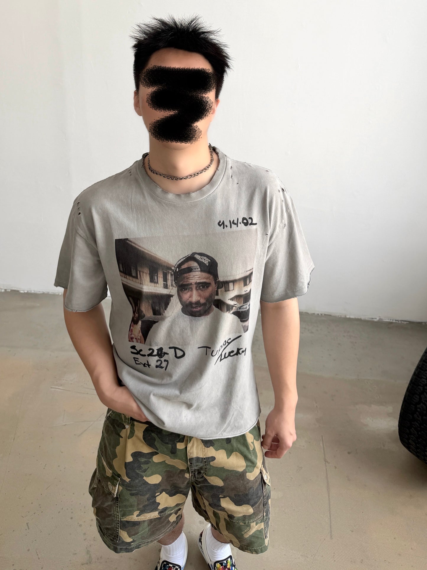 Tupac Vintage Photo Graphic Washed Grey T-Shirt